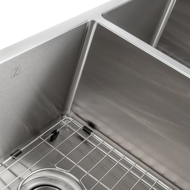 ZLINE 33 in. Anton Undermount Double Bowl Stainless Steel Kitchen Sink with Bottom Grid (SR50D-33)