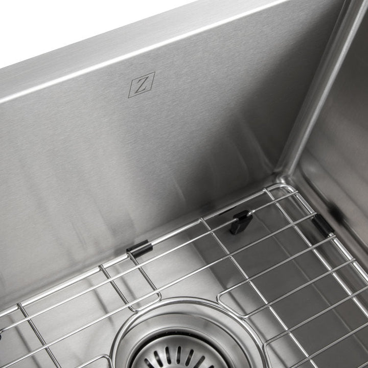 ZLINE 33 in. Anton Undermount Double Bowl Stainless Steel Kitchen Sink with Bottom Grid (SR50D-33)