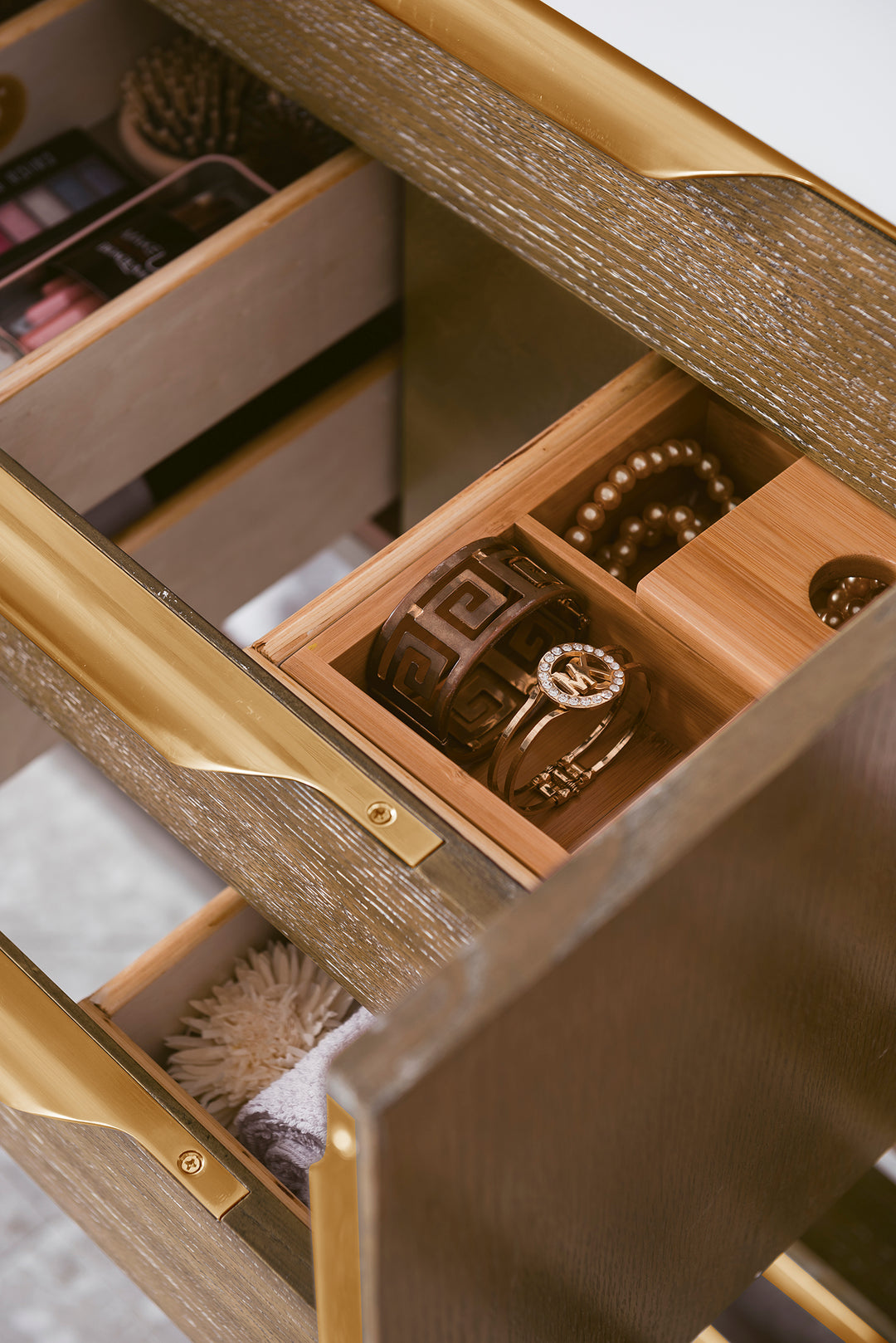 Columbia 72" Double Vanity, Latte Oak, Radiant Gold w/ Glossy White Composite Stone Top