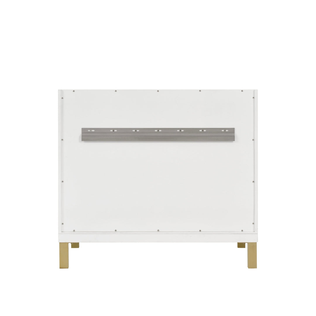 Chicago 36" Single Vanity, Glossy White, w/ 3 CM Lime Delight Silestone® Top