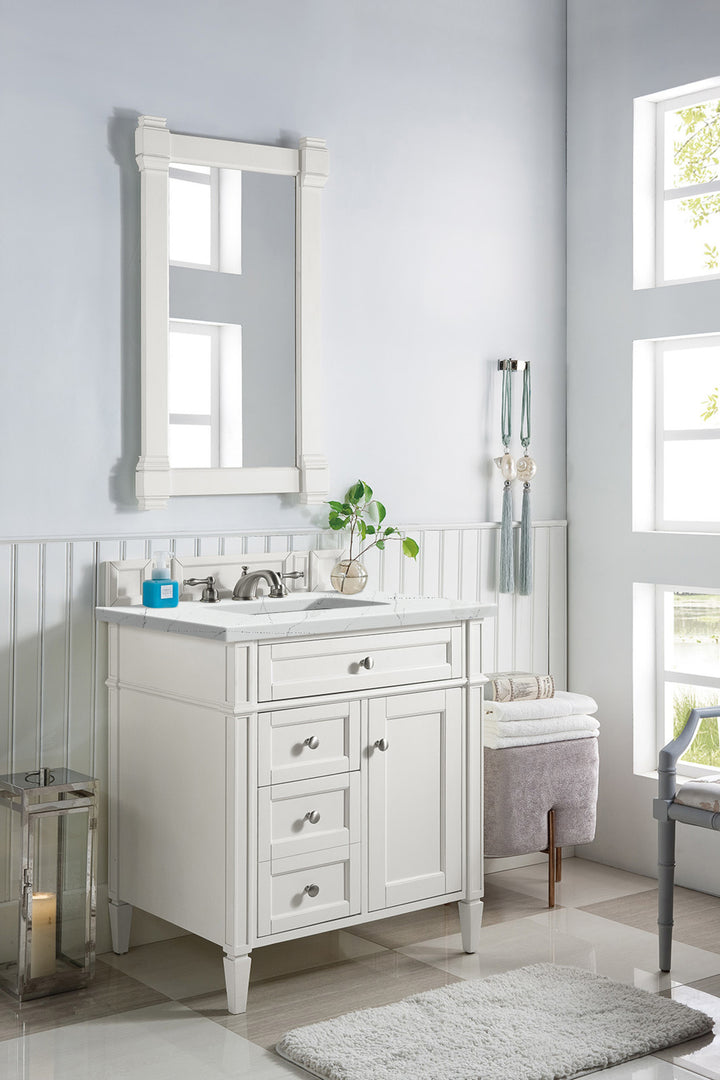 Brittany 30" Single Vanity, Bright White, w/ 3 CM Ethereal Noctis Silestone Top