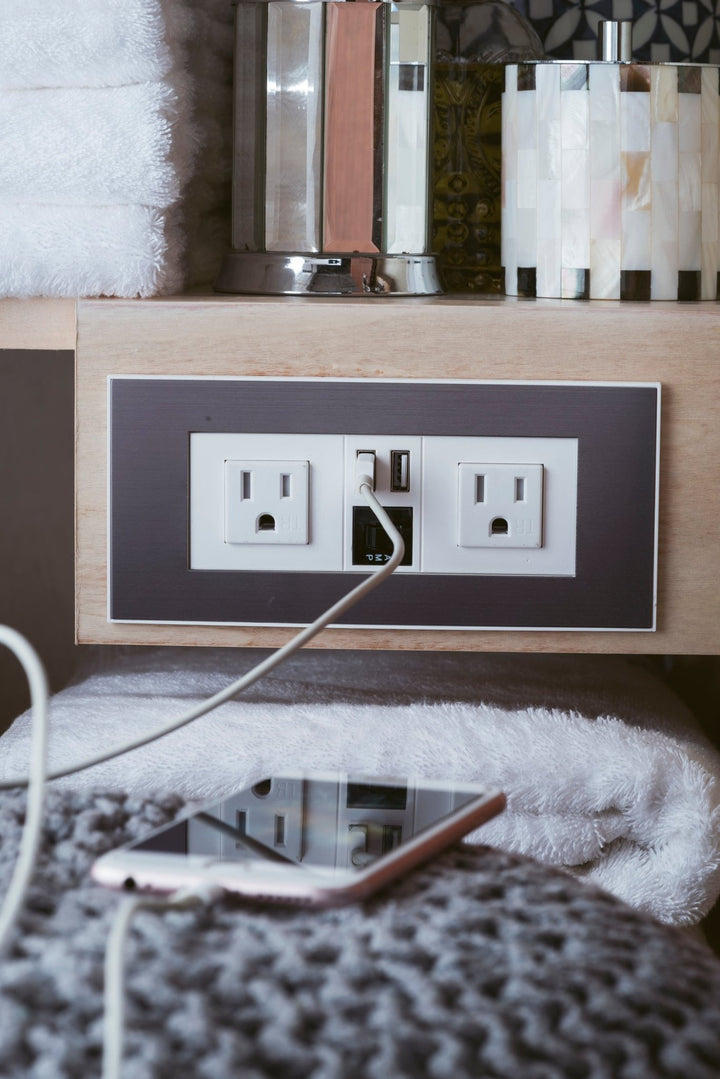 Linear 72" Double Vanity, Mid-Century Walnut w/ Glossy White Composite Stone Top