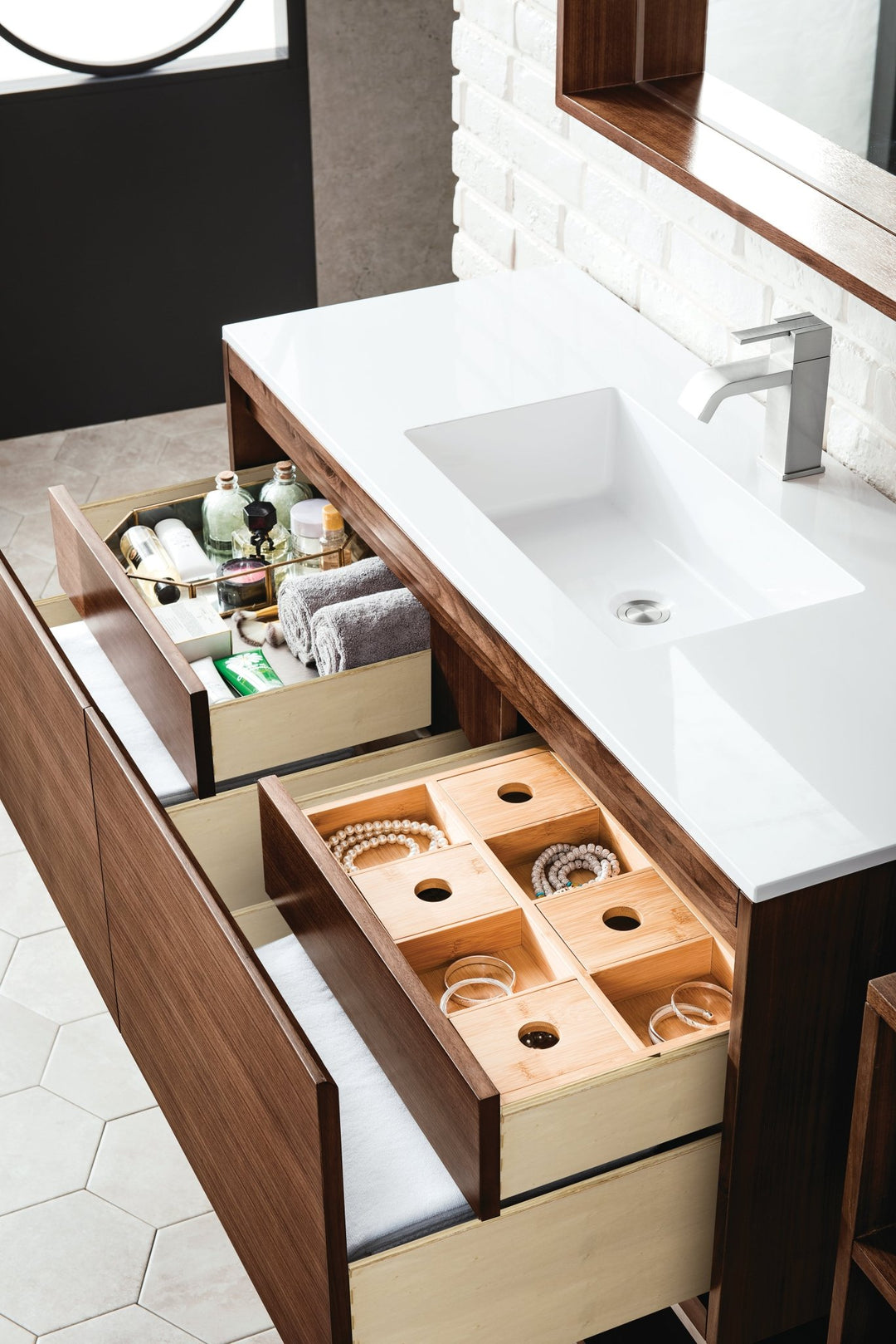 Mantova 47.3" Single Vanity, Mid-Century Walnut, Champagne Brass Base w/ Glossy White Composite Stone Top