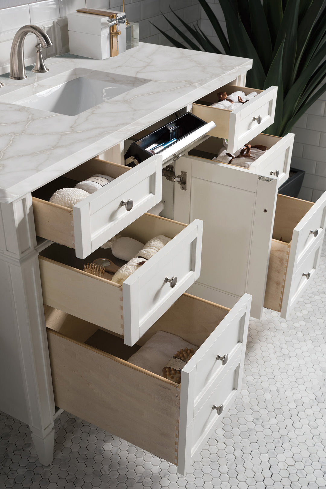 Brittany 48" Single Vanity, Bright White w/ 3 CM Victorian Silver Silestone Top w/FreePower Wireless Charger