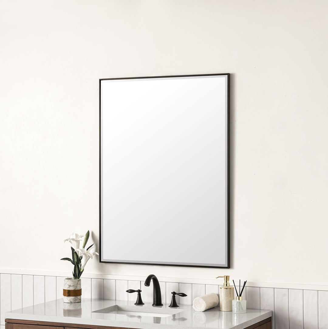 Rohe 30" Rectangular Mirror, Matte Black