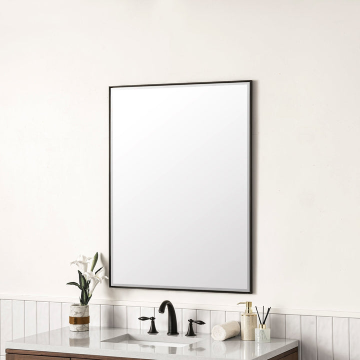 Rohe 30" Rectangular Mirror, Matte Black