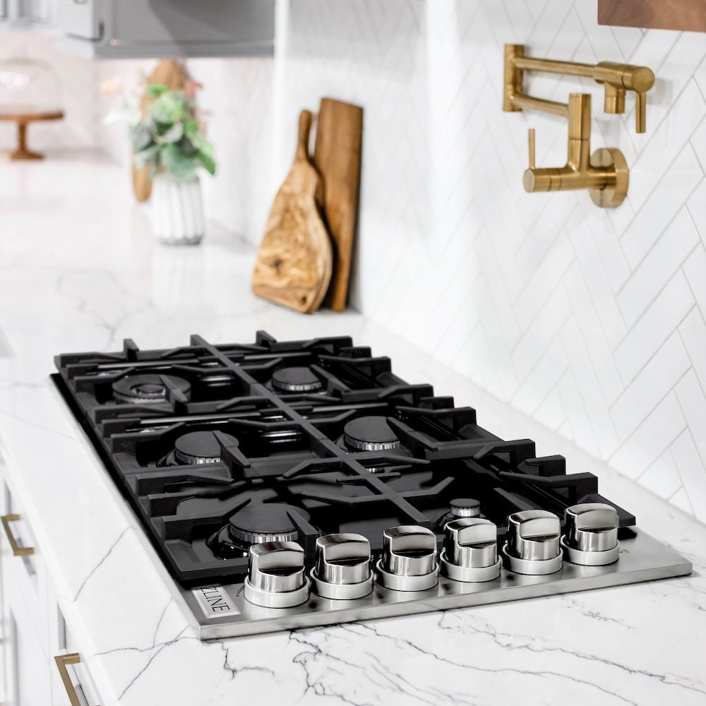ZLINE 36" Gas Cooktop with 6 Gas Burners and Black Porcelain Top (RC36-PBT)