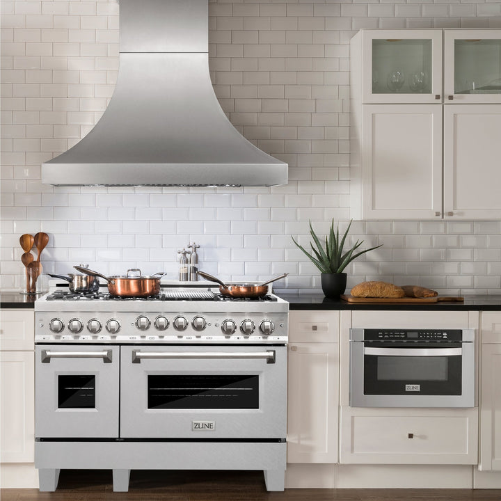 ZLINE 48 in. 6.0 cu. ft. Range with Natural Gas Stove and Natural Gas Oven in Fingerprint Resistant Stainless Steel (RGS-SN-48)