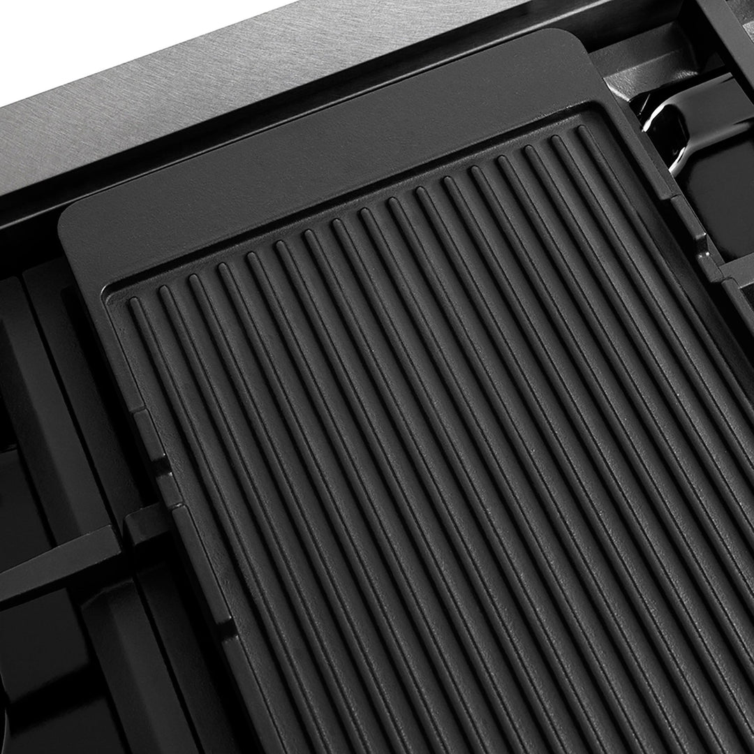 ZLINE 48 in. 6.7 cu. ft. Paramount Dual Fuel Range with 8 Burner DuoProâ„¢ Cooktop and Dual Ovens in Satin Stainless Steel with Black Matte Doors (PSDRS-BLM-48)