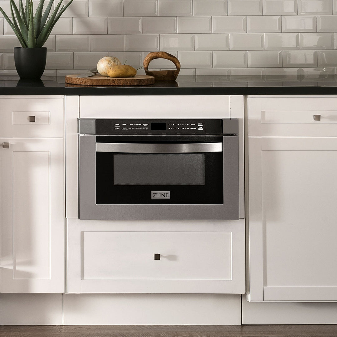 ZLINE 5-Piece Appliance Package - 60 In. Range, Range Hood, Refrigerator, Microwave and Dishwasher in Stainless Steel, 5KPR-RARH60-MWDWV