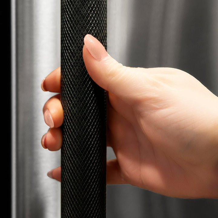 ZLINE Autograph Edition Column Refrigeration Helix Handle (Set of 1) in Matte Black (RCHZ-K-MB)