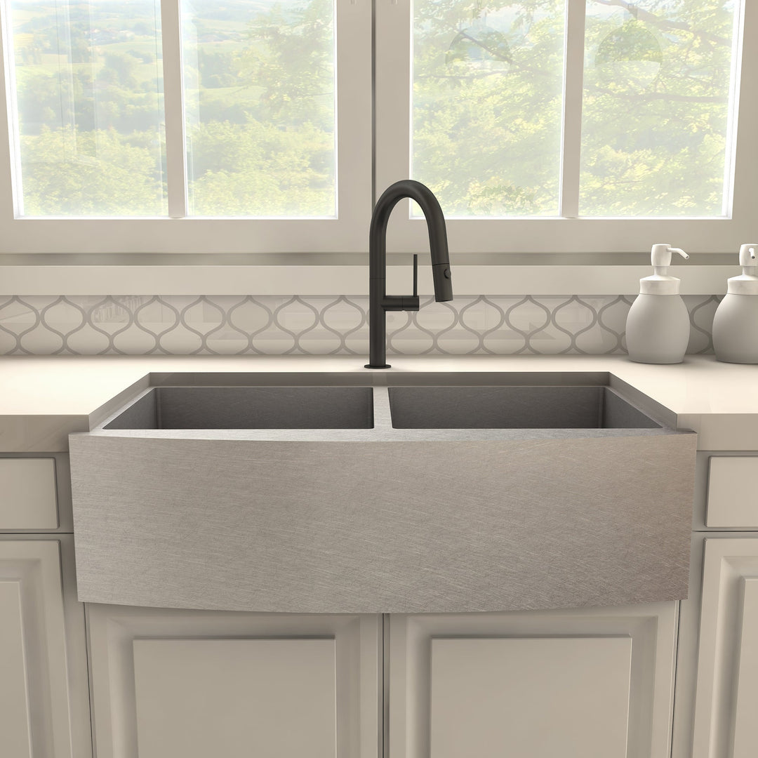 ZLINE Voltaire Kitchen Faucet in Matte Black (VLT-KF-MB)